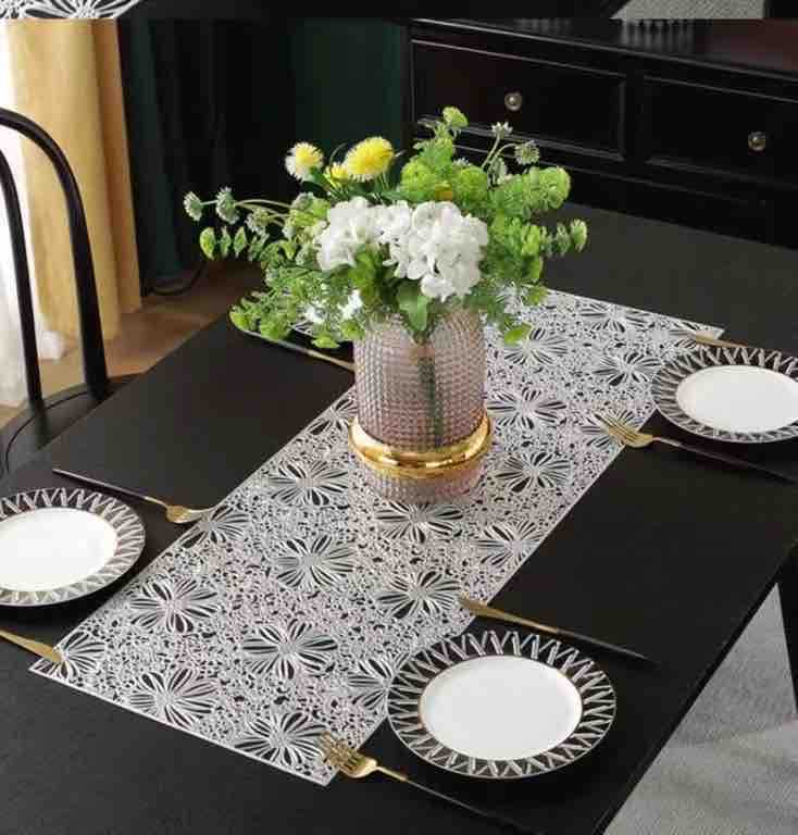 Set 6 dekorativnih stolnih traka (33x92 cm)