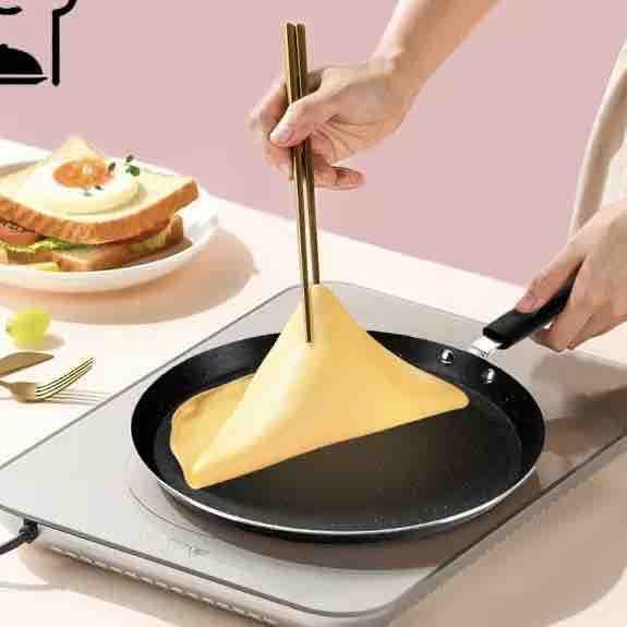 Tava za prženje 22 cm — plitka non-stick tava za jaja i palačinke