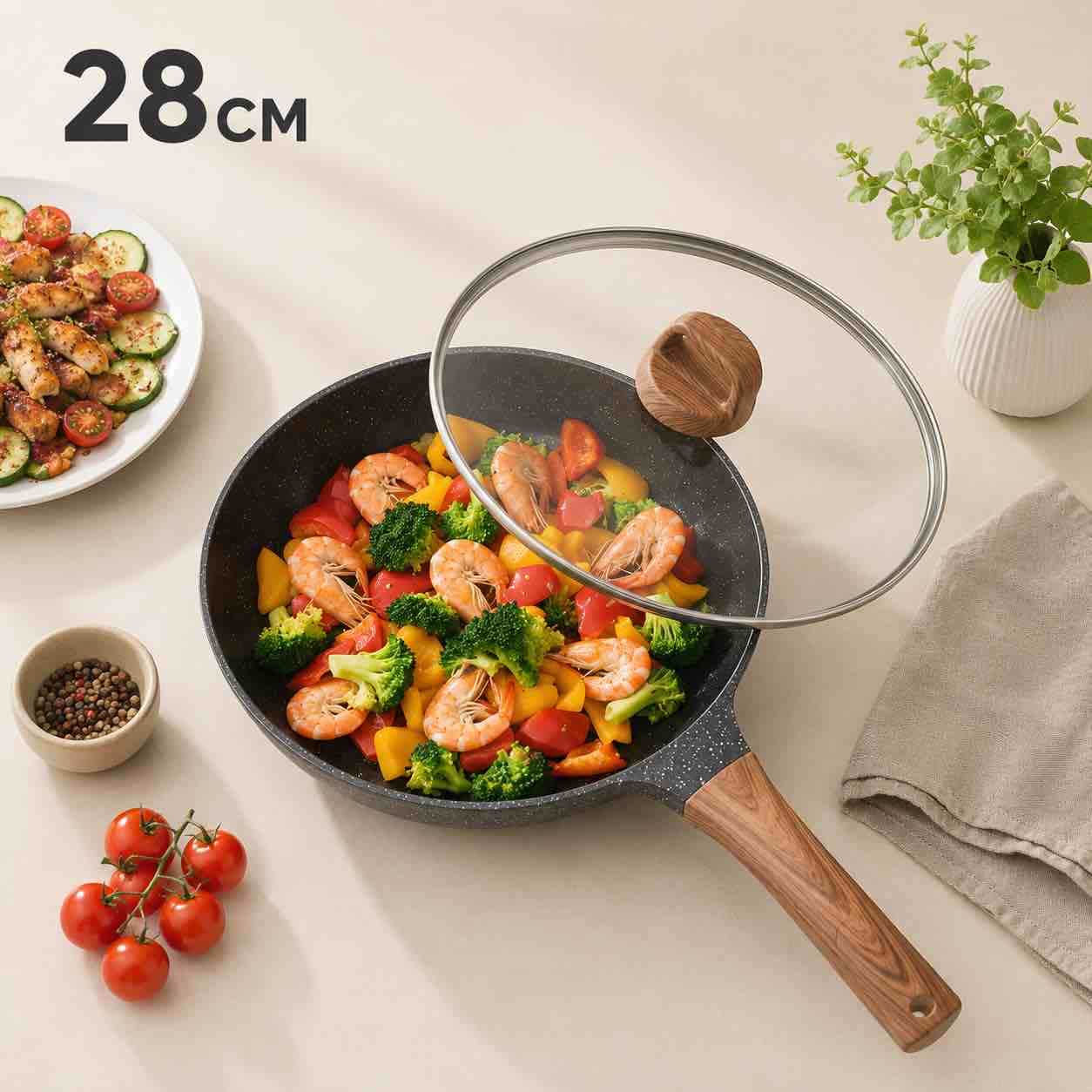 Tava/wok 28 cm sa staklenim poklopcem i drvo-dekor drškom