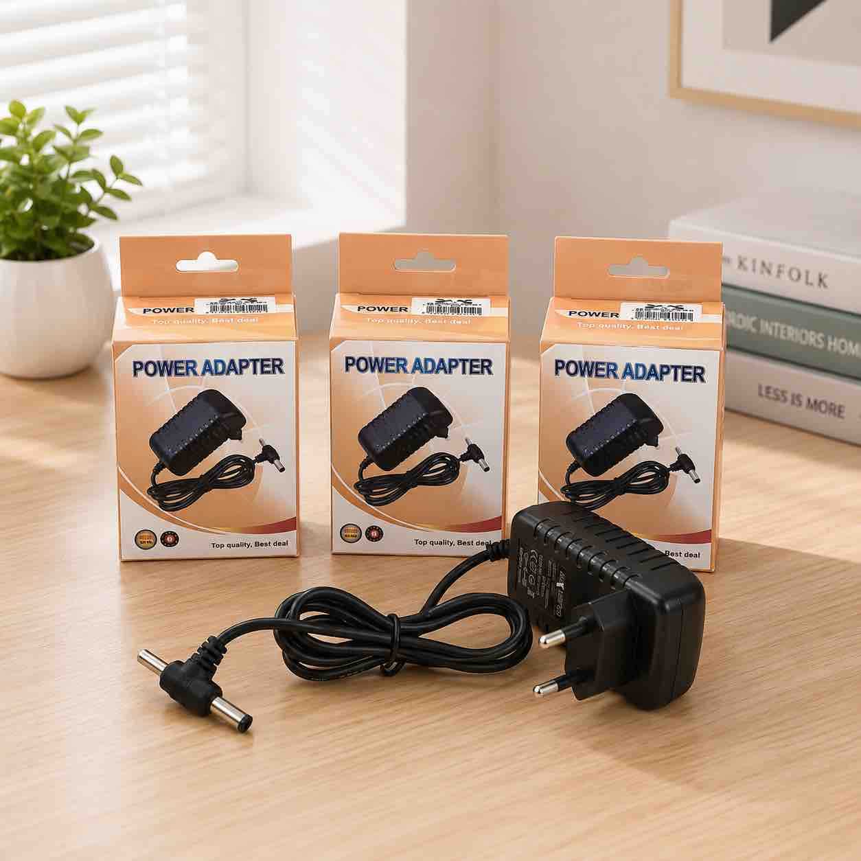 Zidni AC/DC adapter 5V 2A sa DC cilindričnim priključkom