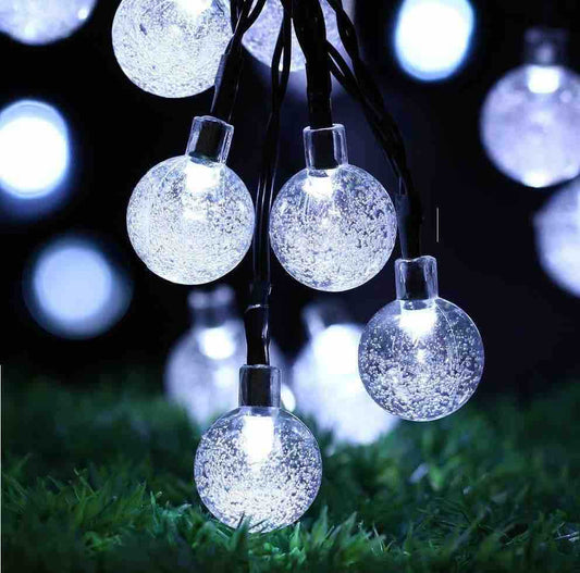 LED ukrasna girlanda 12 kuglica, 3 m – hladno bijela