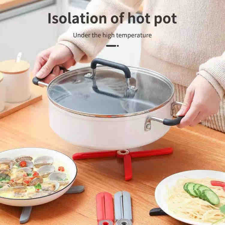 Sklopivi izolacioni podmetač za šerpe (sklopivi trivet)