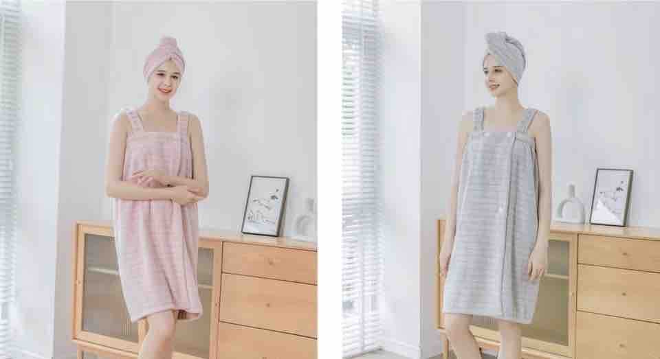 Ženski kupajući ogrtač/haljina od frotira sa naramenicama (towel wrap)