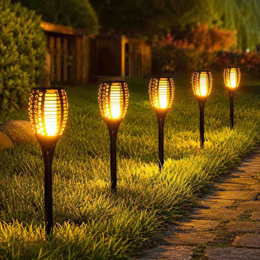 Solarnа baštenska sаtka lampa sa štapom i efektom plamena