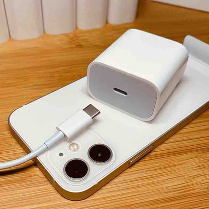 USB-C zidni punjač PD 20W — kompaktni USB-C adapter (EU priključak)