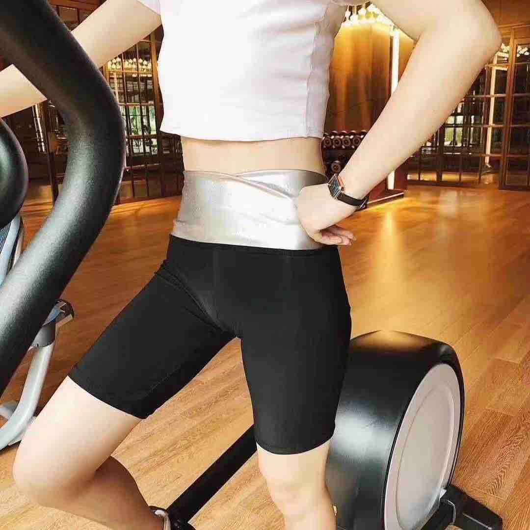 Ženski fitness set sa termo (sauna) postavom – top i high-waist šorc