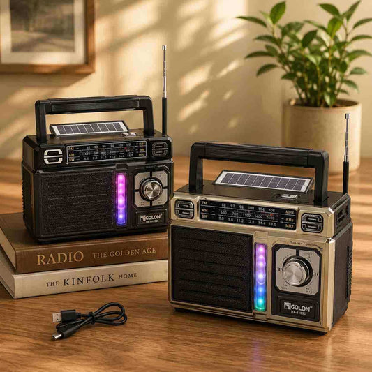 Prenosni radio sa solarnim panelom i LED svjetlom
