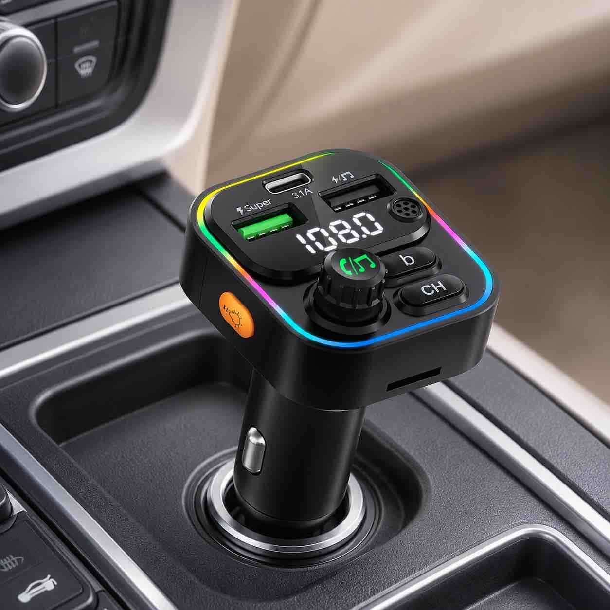 FM Bluetooth auto transmiter sa dual USB i PD portom