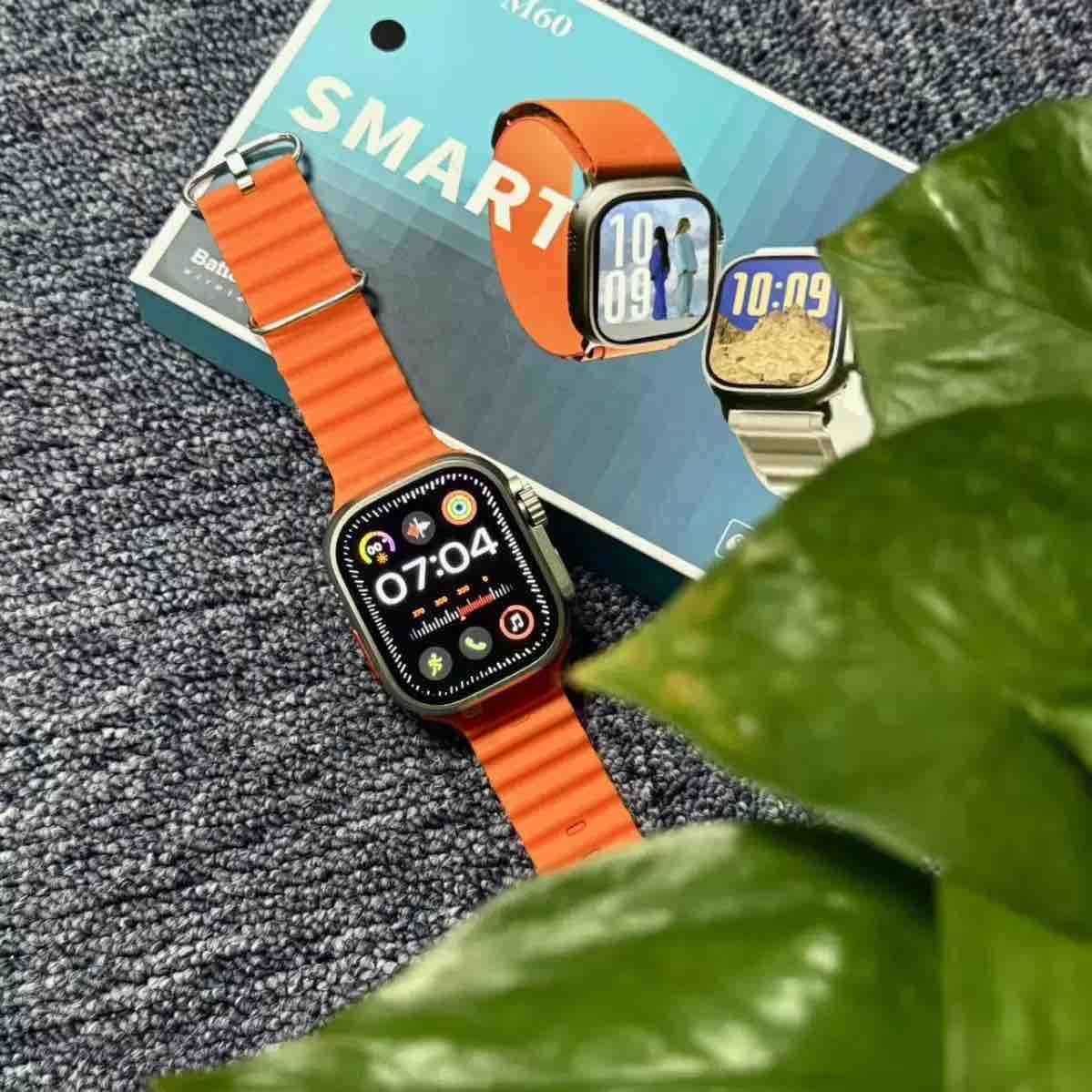 Smartwatch M60 sa izmjenjivim trakama