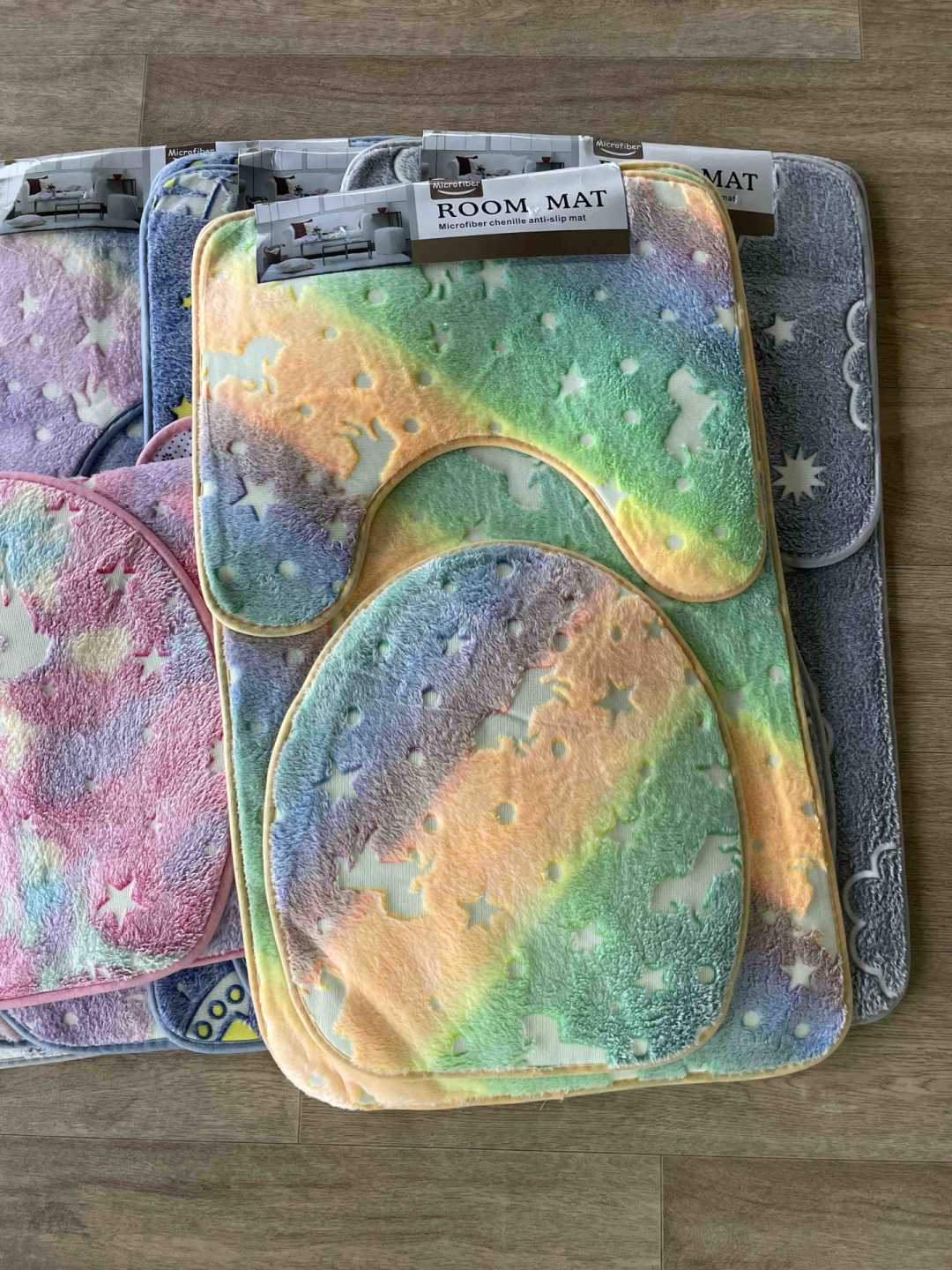 Set kupaonskih prostirki 3/1 (50x80 + 40x45 + 40x25 cm) - miks boja